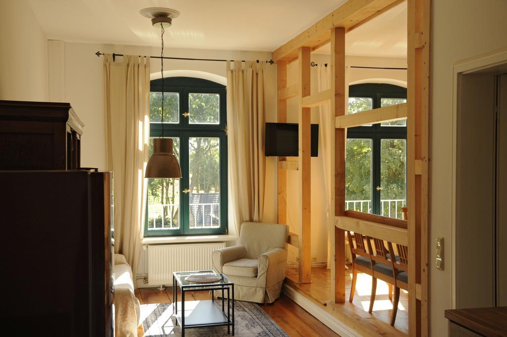 דירות Boddin Gutshaus Alt Vorwerk מראה חיצוני תמונה