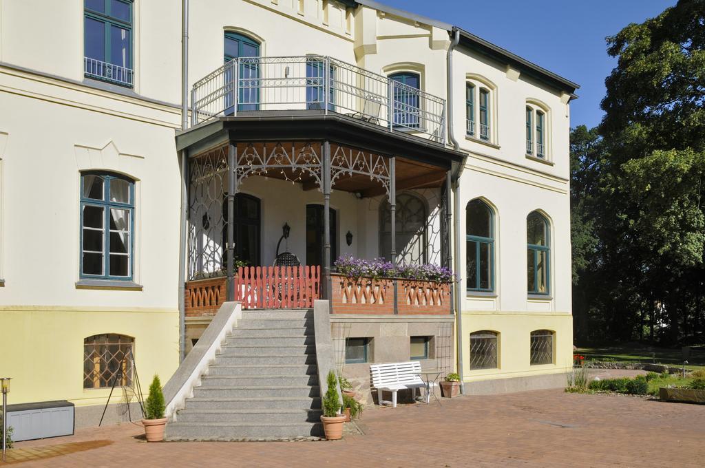 דירות Boddin Gutshaus Alt Vorwerk מראה חיצוני תמונה